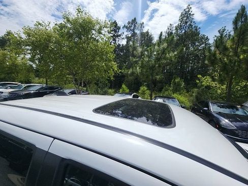Used 2020 Toyota Tacoma TRD Off-Road w/ TRD Premium Off Road Package AWD/4WD image 23