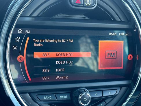 Used 2021 MINI Cooper SE w/ 8.8" Touchscreen Nav Package image 23