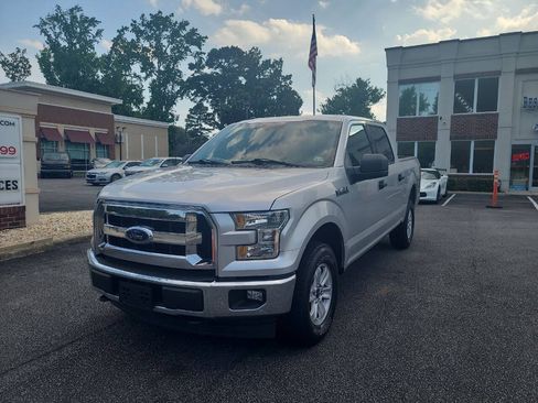 Used 2017 Ford F150 XLT AWD/4WD image 3