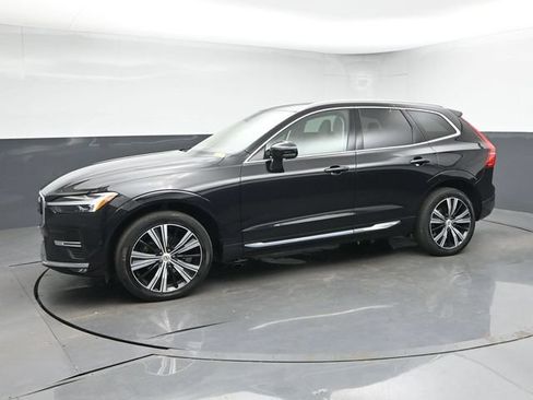 Used 2023 Volvo XC60 B5 Plus w/ Climate Package AWD/4WD image 6