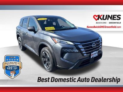 Used 2025 Nissan Rogue SV