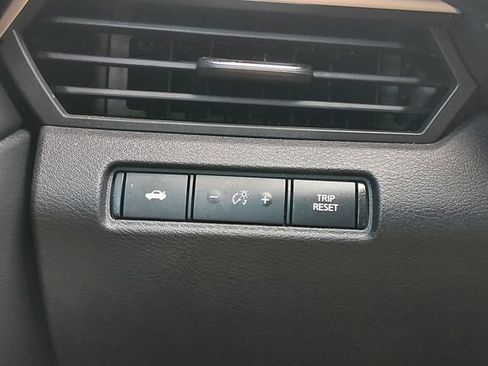 Certified 2021 Nissan Altima 2.0 SR FWD image 28