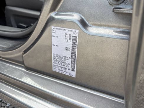 Used 2025 Nissan Altima 2.5 SV FWD image 28