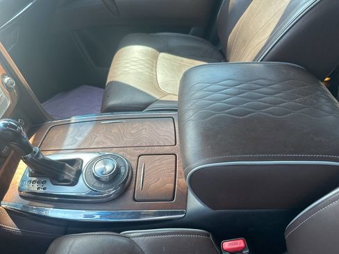 Used 2015 INFINITI QX80 Limited w/ All Season Package image 31