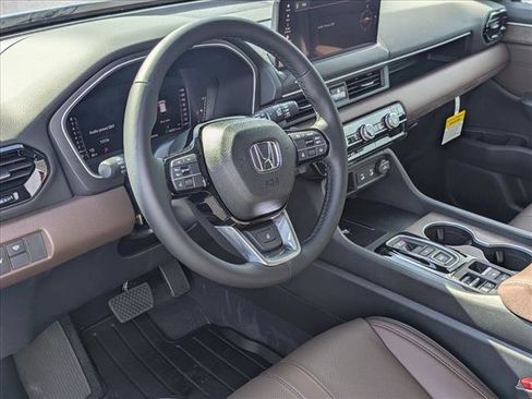 New 2026 Honda Pilot Elite image 3