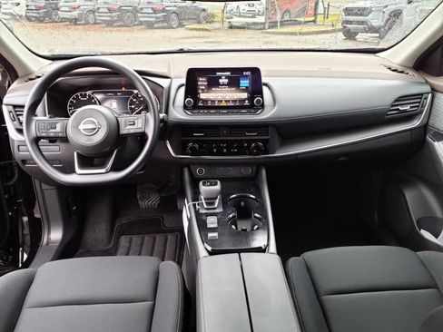 Used 2023 Nissan Rogue S FWD image 8