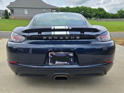 Used 2021 Porsche 718 Cayman RWD image 12