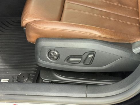 Used 2019 Audi A5 2.0T Premium Plus w/ Premium Plus image 16