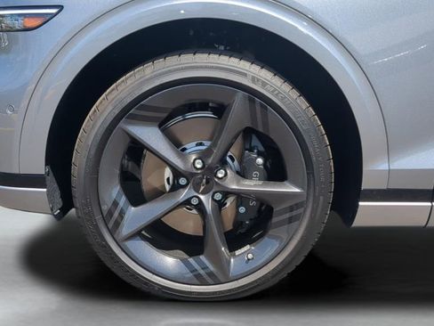 New 2026 Genesis GV70 3.5T Sport Prestige AWD/4WD image 27
