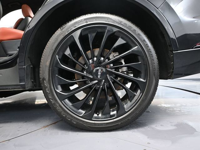 Used 2025 Lincoln Aviator Reserve w/ Jet Appearance Package AWD/4WD image 10