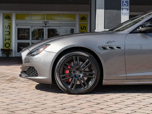 Used 2022 Maserati Quattroporte GT image 11