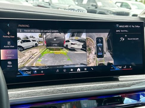 Used 2025 BMW 740i RWD image 34