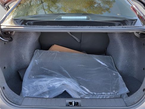 Used 2025 Nissan Versa SR image 23