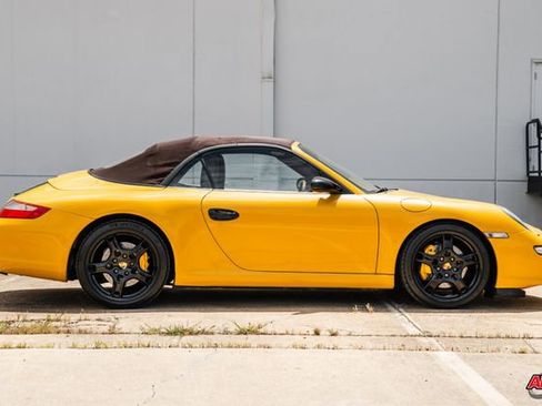 Used 2006 Porsche 911 Carrera 4S image 13