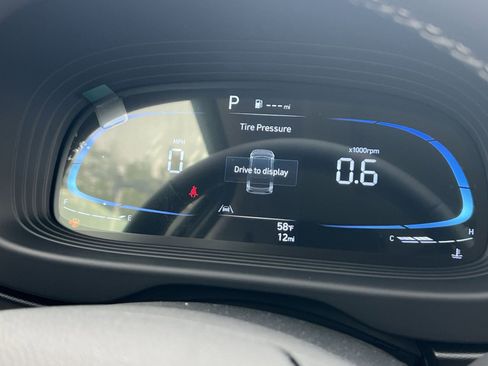 New 2026 Hyundai Venue SEL image 16