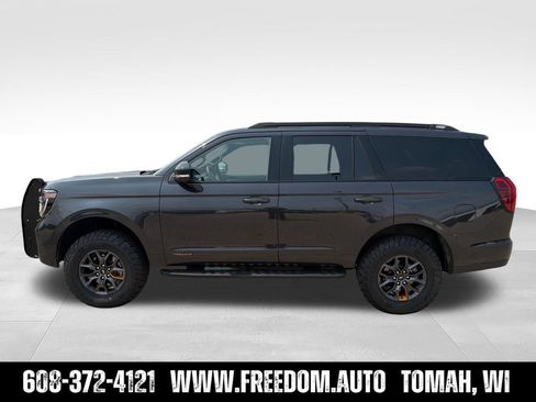 Used 2025 Ford Expedition Tremor AWD/4WD image 3
