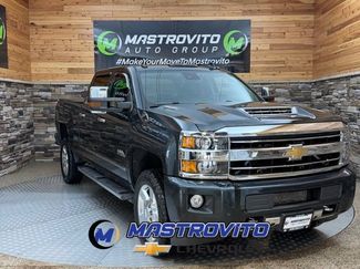 Used 2018 Chevrolet Silverado 2500 High Country w/ Duramax Plus Package AWD/4WD video 1