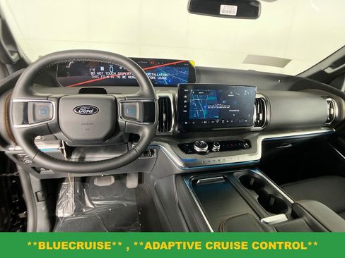 New 2026 Ford Expedition Tremor image 8