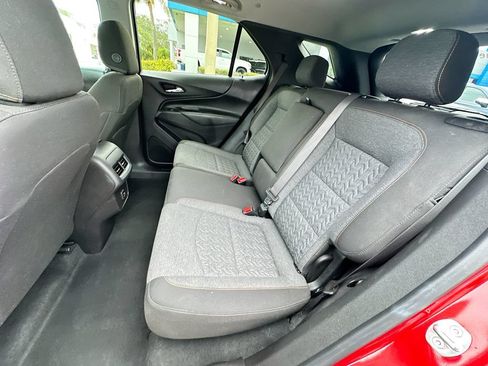 Used 2022 Chevrolet Equinox LT AWD/4WD image 22