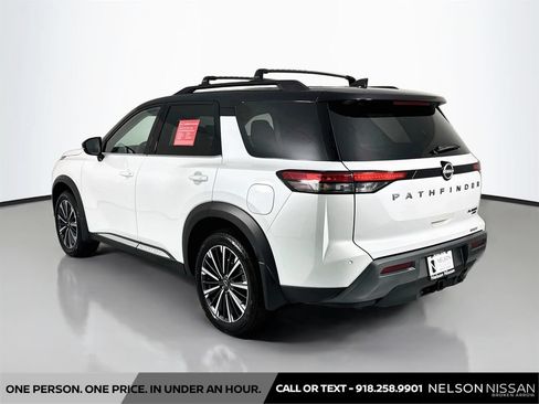 Certified 2026 Nissan Pathfinder Platinum w/ Cargo Package AWD/4WD image 7