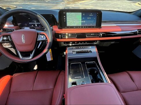 New 2025 Lincoln Aviator Reserve w/ Equipment Group 201A image 5