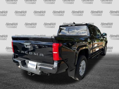 Used 2024 Toyota Tacoma SR5 AWD/4WD image 9
