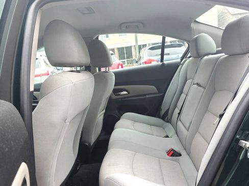 Used 2014 Chevrolet Cruze LT FWD image 10