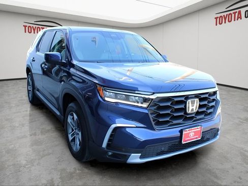 Used 2025 Honda Pilot EX-L image 6