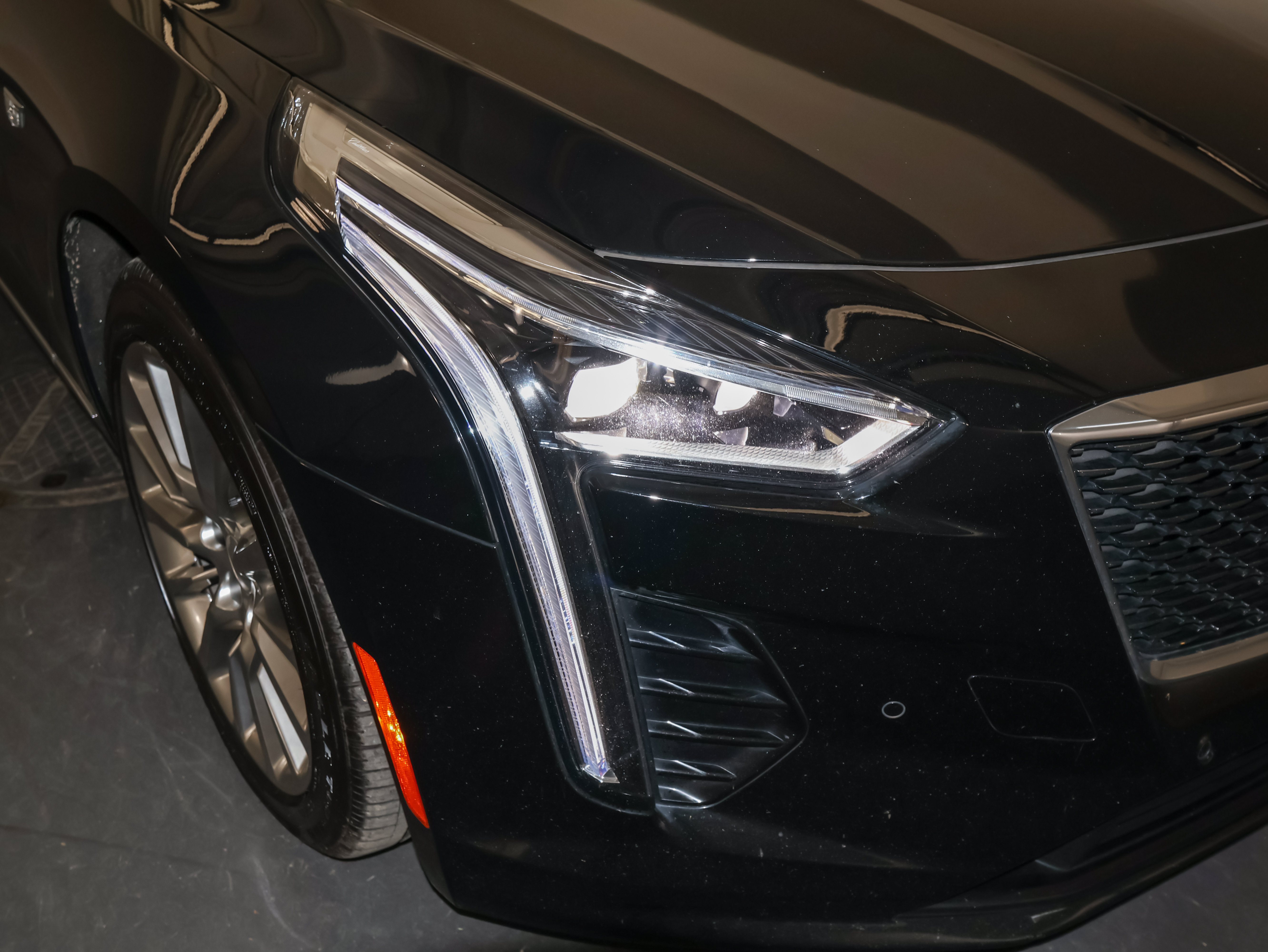 Used 2020 Cadillac CT6 Luxury AWD/4WD image 43