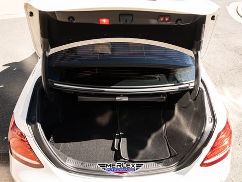 Used 2019 Mercedes-Benz E 300 w/ Premium 1 Package image 50