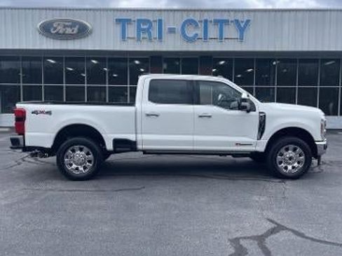 New 2026 Ford F250 King Ranch w/ Chrome Package image 4