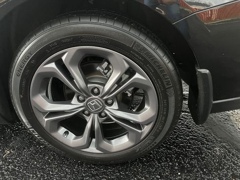 Used 2023 Honda Accord EX image 15