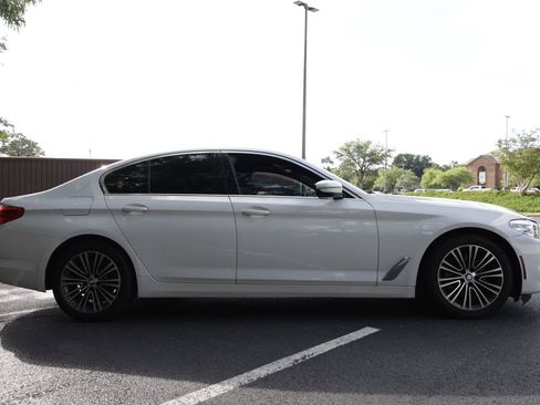 Used 2019 BMW 530i w/ Convenience Package RWD image 6