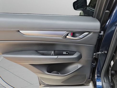 Used 2019 MAZDA CX-5 Touring image 17