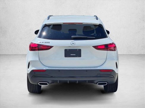 Used 2025 Mercedes-Benz GLA 250 image 7