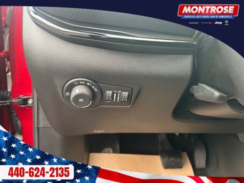 New 2026 Jeep Compass Limited image 13