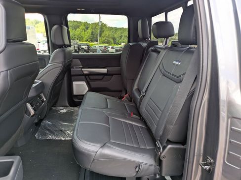 New 2025 Ford F250 Platinum w/ FX4 Off-Road Package image 12