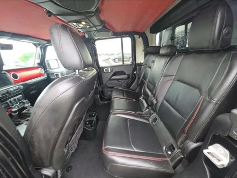 Used 2020 Jeep Gladiator Rubicon AWD/4WD image 5