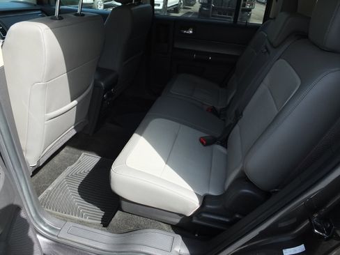 Used 2016 Ford Flex SEL w/ Equipment Group 202A FWD image 12
