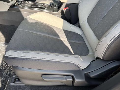 New 2026 Subaru Forester Base image 11