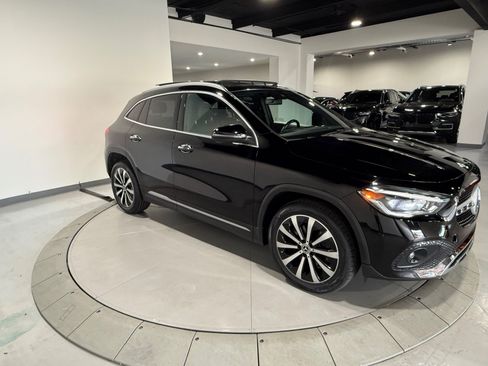 Used 2022 Mercedes-Benz GLA 250 4MATIC image 6