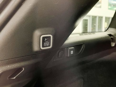 Used 2022 Jeep Grand Cherokee Summit image 33