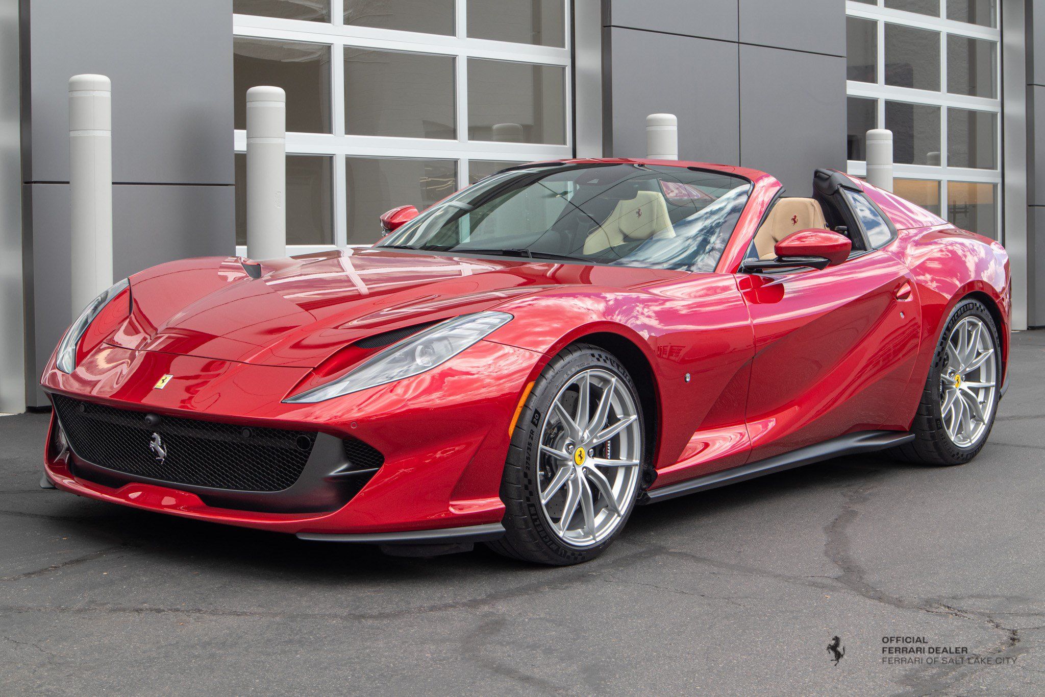 Used 2021 Ferrari 812 GTS RWD image 1