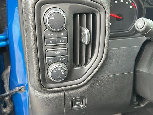 Certified 2023 Chevrolet Silverado 1500 Custom w/ LPO, Dark Essentials Package image 19