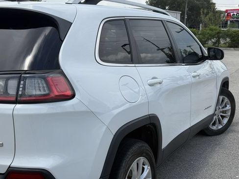 Used 2019 Jeep Cherokee Latitude w/ Popular Appearance Group FWD image 7