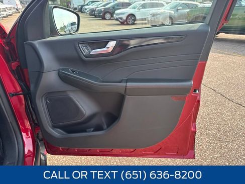 Used 2024 Ford Escape ST-Line w/ Tech Pack #1 AWD/4WD image 37