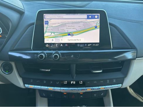 Certified 2025 Cadillac CT4 Premium Luxury image 24