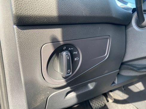 Used 2024 Volkswagen Tiguan Wolfsburg Edition image 17