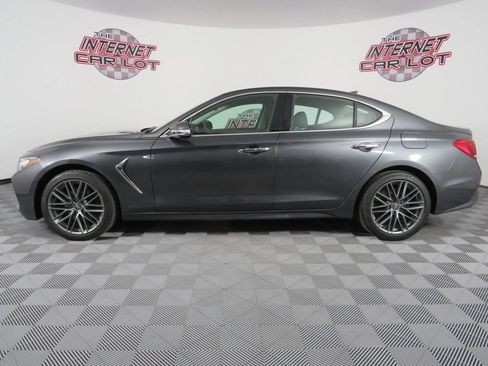 Used 2019 Genesis G70 2.0T Advanced AWD/4WD image 4
