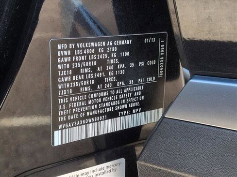 Used 2013 Volkswagen Tiguan SE image 25